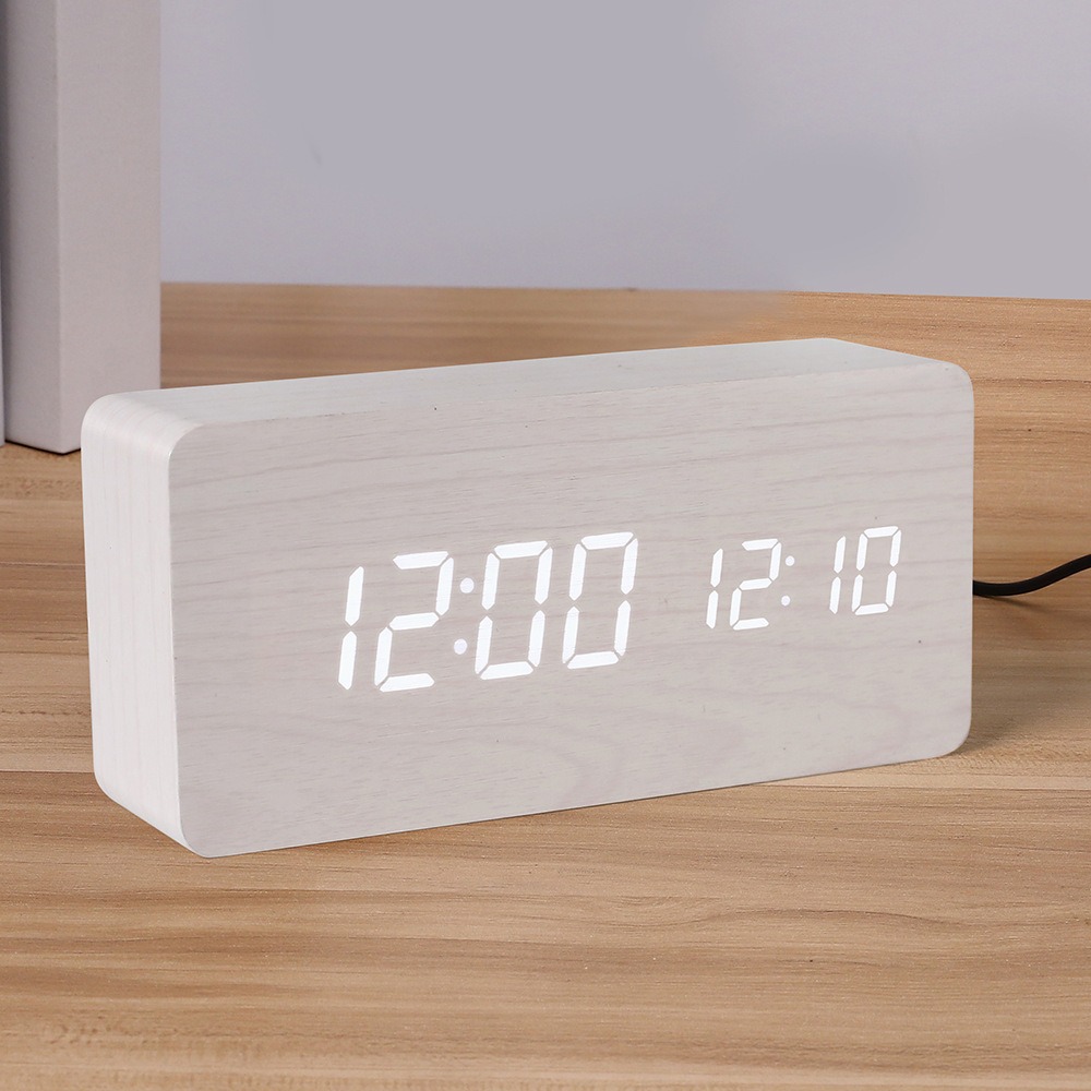 Reloj Despertador Digital de M - Led Desk Clock reseña y precio