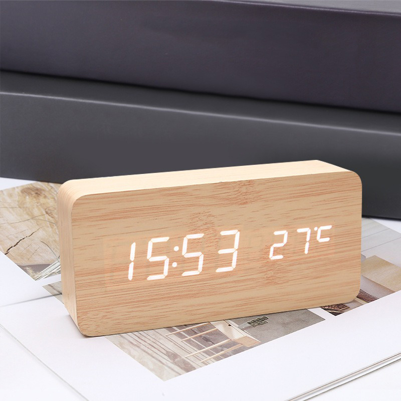 Reloj Despertador Digital de M - Led Desk Clock reseña y precio