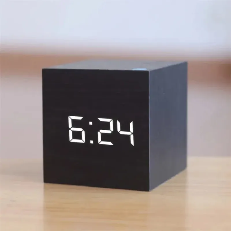 Reloj electrónico Digital con  - Led Desk Clock reseña y precio